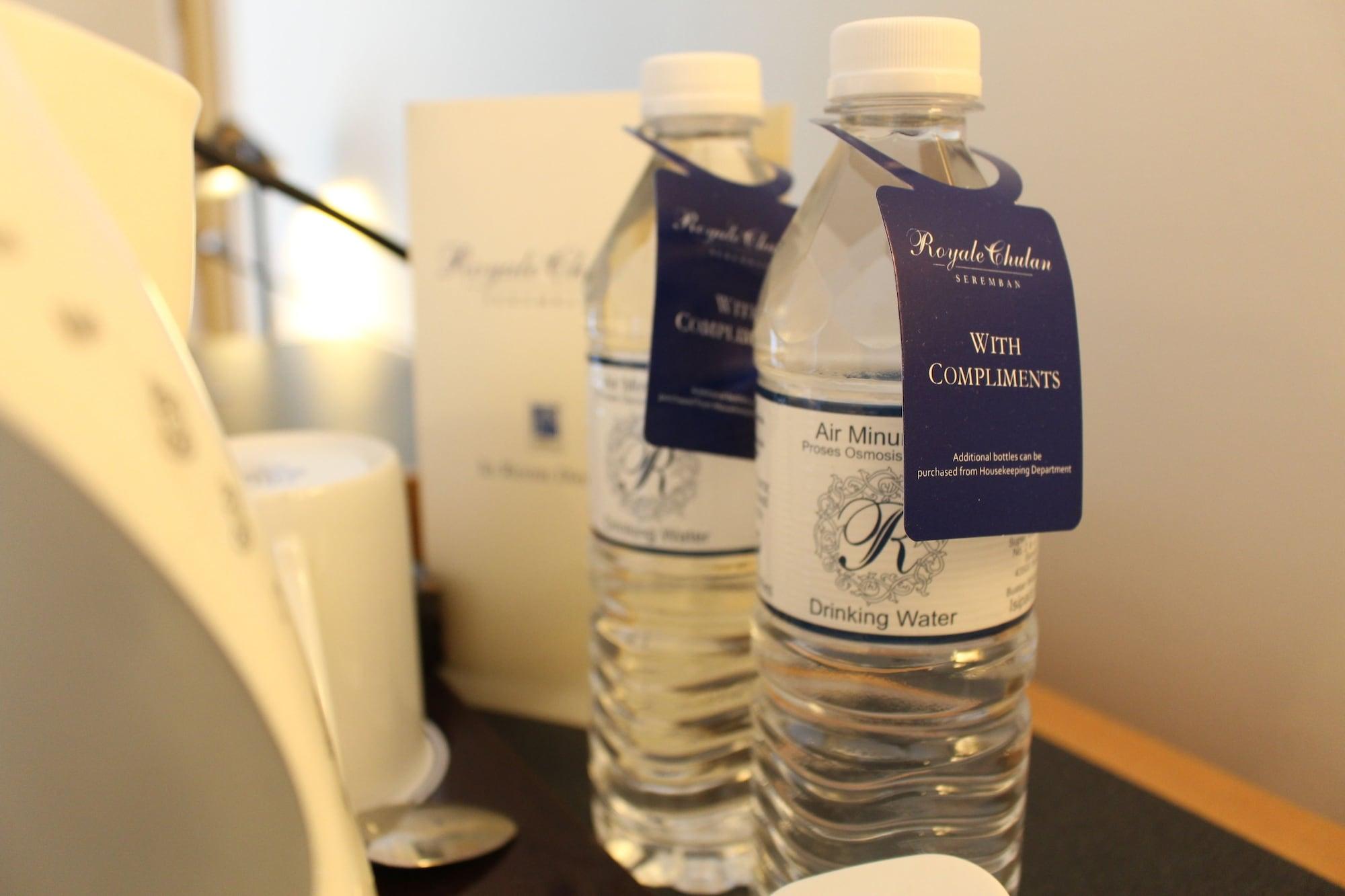 Royale Chulan Seremban Bagian luar foto Bottled water