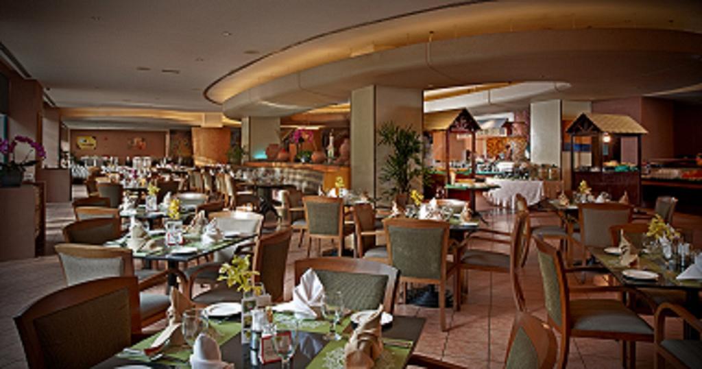 Royale Chulan Seremban Bagian luar foto The restaurant